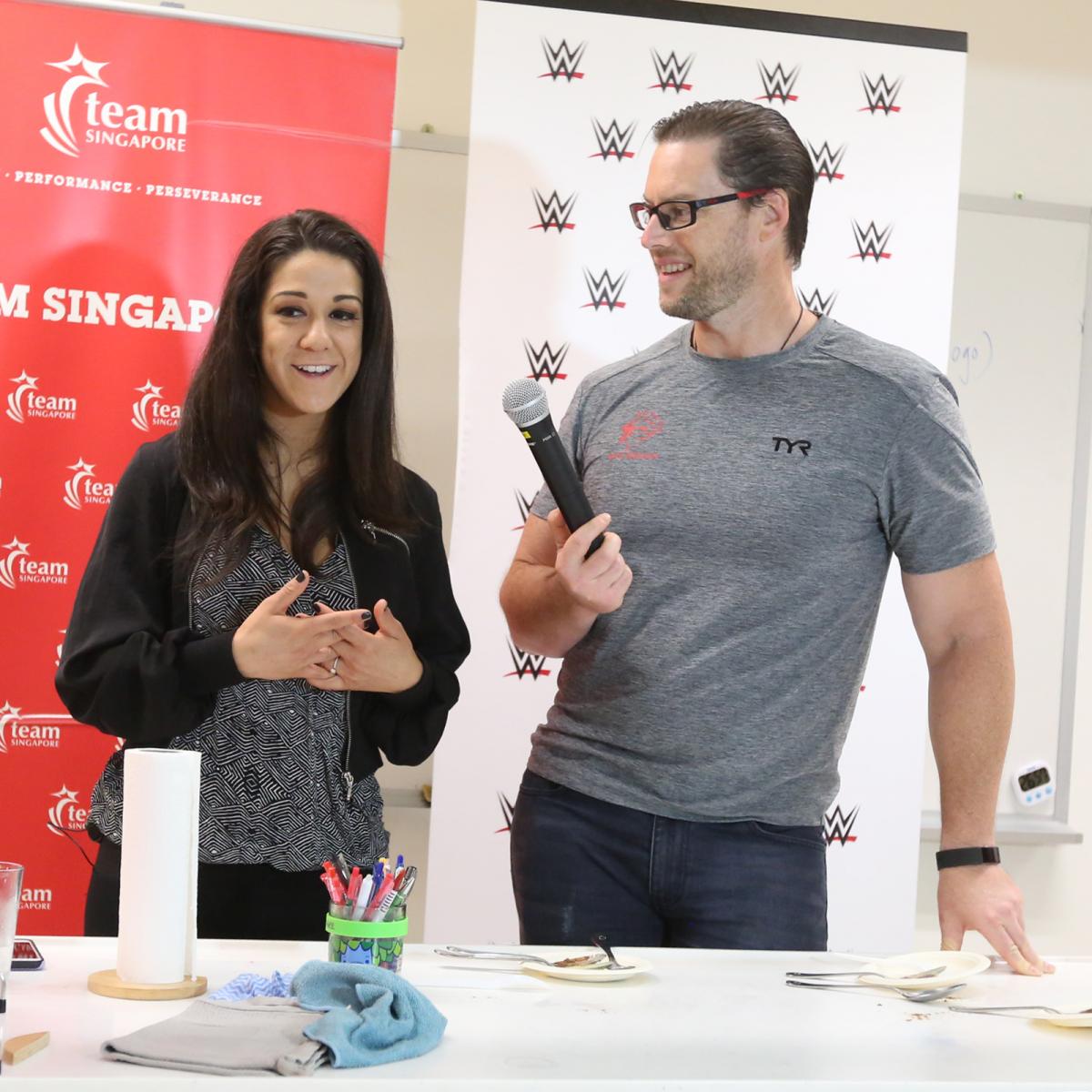 سيدة المصارعة فى NXT تصبح " تلميذة " فى عروض إتحاد WWE