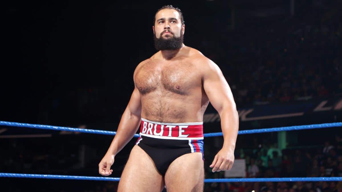 روسيف مهدداً بترك إتحاد WWE للمصارعة