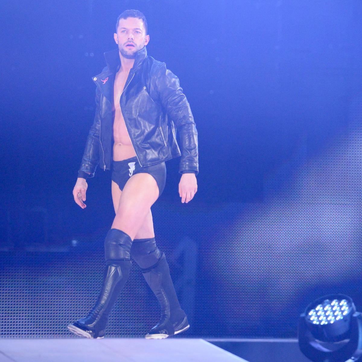 فين بالور : هكذا جعلتنى الإصابة بطلاً للعالم