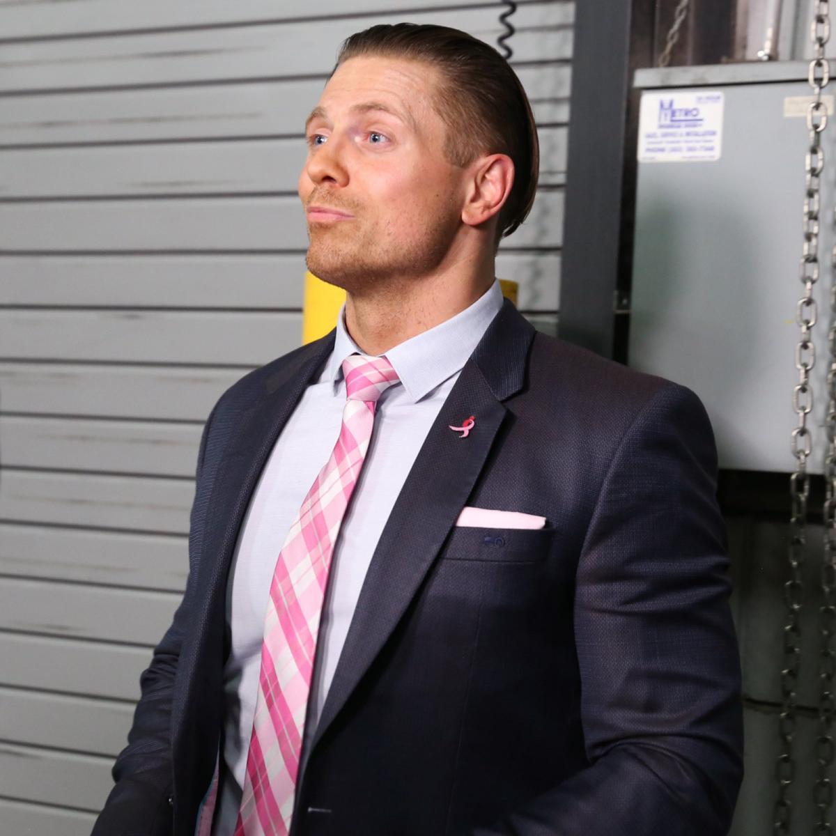 هذا هو رد مصارع القارات " ذا ميز " على " كيرت أنجل "