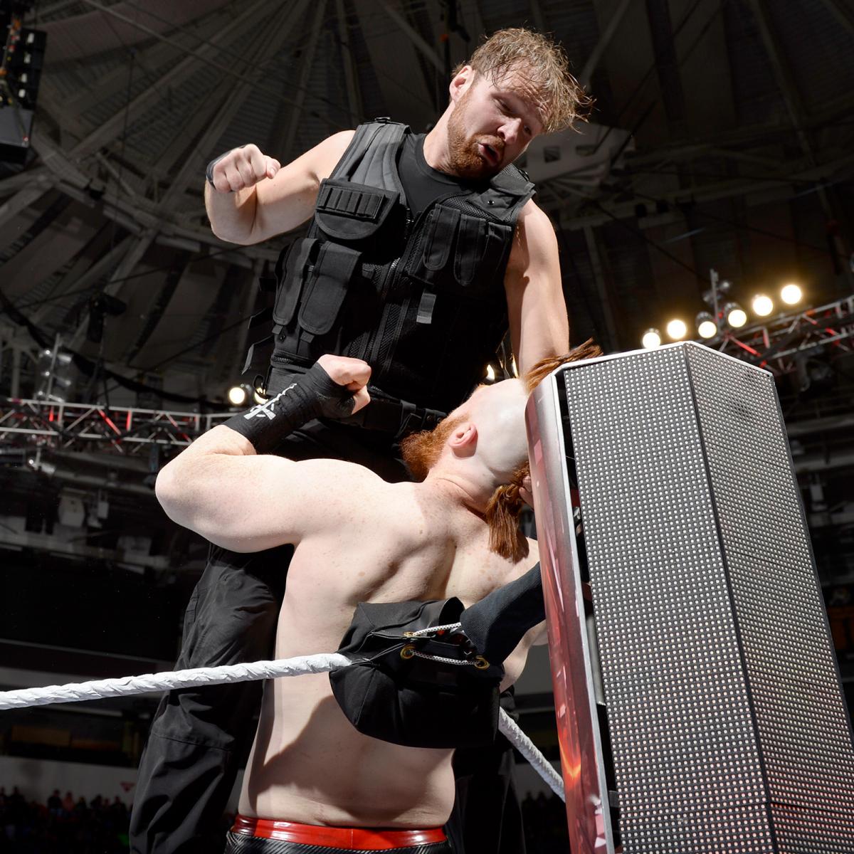 هذا هو ما قاله المصارع المجنون " دين أمبروز " عن إنفصال فريق الدرع من قبل