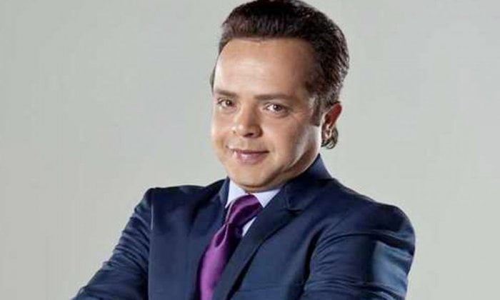 حصرياً : لقاء النجم " محمد هنيدى " فى عرض إتحاد WWE فى مدينة أبو ظبى