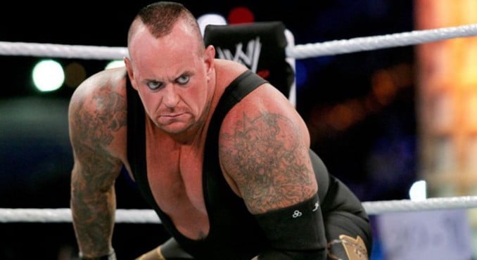 المصارع الظاهرة " أندرتيكر " يعود إلى تدريباته من جديد