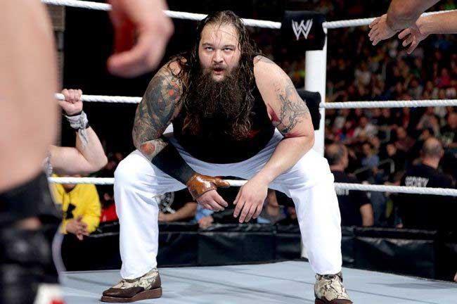 الغموض يزداد حول المصارع العنيد وبطل الزوجى للرو " براى وايت "