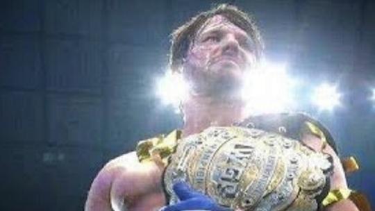 افضل نجوم WWE يتفاعلون من نجوم اتحاد NJPW