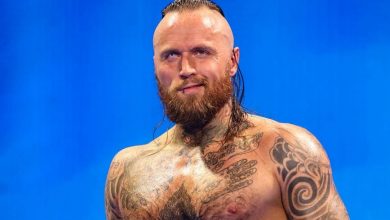 تفاجئ النجوم بطردهم من اتحاد WWE