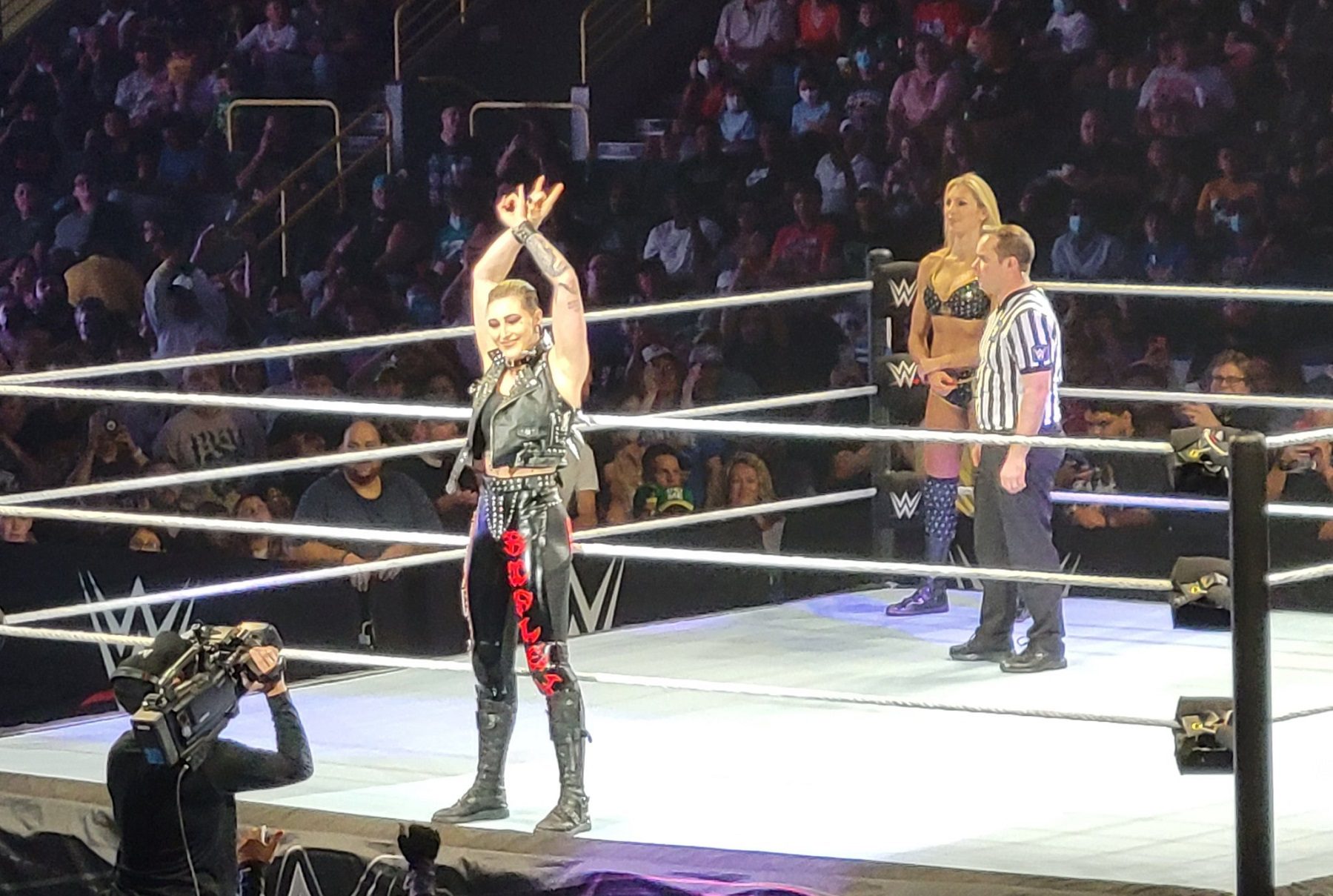 نتائج عرض WWE سوبر شو المحلى 8-8-2021 كامل