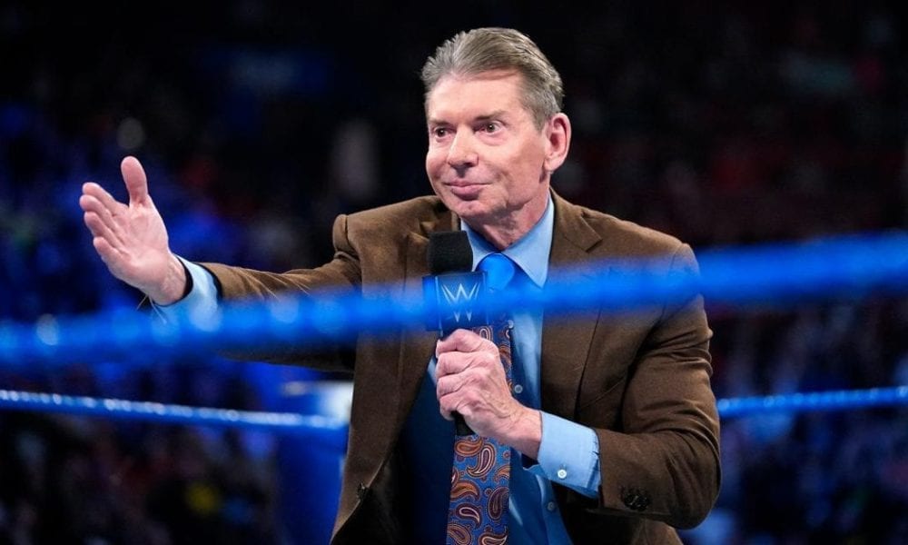 لأول مرة منذ وقت طويل فينس مكمان يتغيب عن حضور عرض الرو