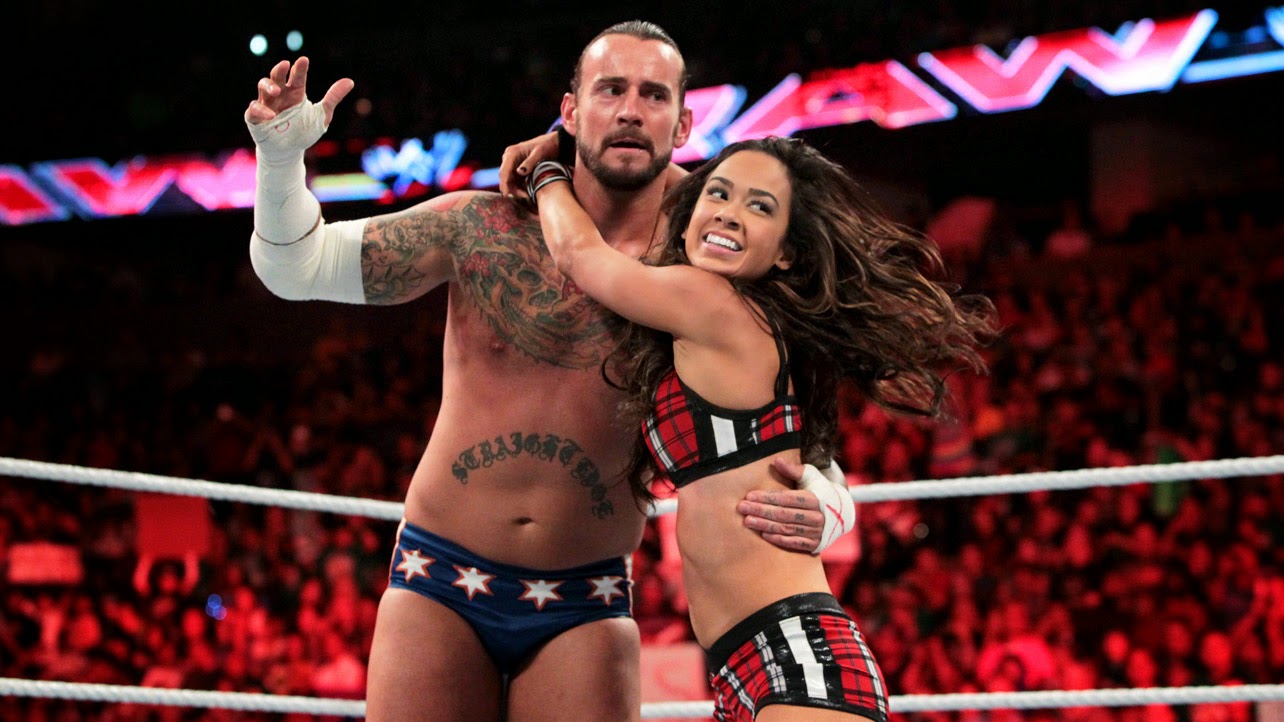 ما سبب رفض سى ام بانك لعودة زوجته اى جى للمصارعة الحرة ؟