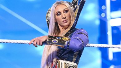 اتحاد WWE يسحب شارلوت فلير من العروض الترويجية