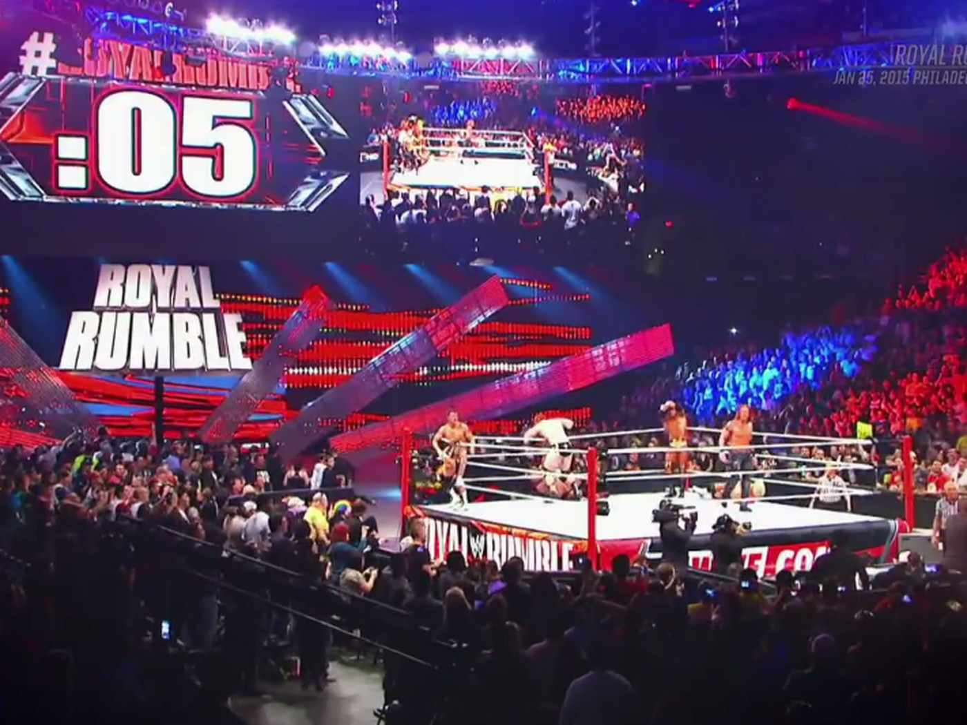 عودة مفاجأة لاهم النجوم فى عرض رويال رامبل 2022