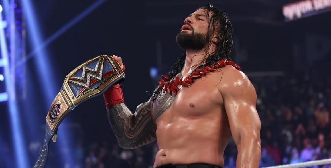 هل سيشارك رومان رينز فى عرض سماك داون غدا ؟