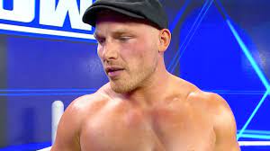 ما فعله ريدج هولاند بعد ان تسبب فى إصابة بيج اى ؟