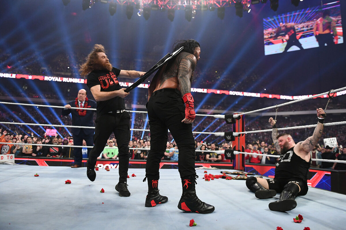 سامى زين يكشف عن سبب خيانته لرومان رينز فى الرويال رامبل 2023