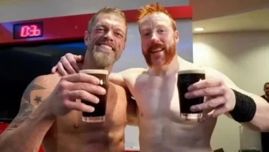 شيمس يفاجئ إيدج بعد إنتهاء عرض سماك داون الأخير