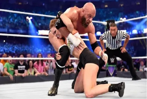 أحد اهم نجوم WWE يعلن عن مغادرته للإتحاد وظهوره فى إتحاد أخر