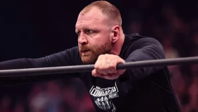 هل سيعود دين أمبروز لـ WWE بعد تصريحاته عن نحاج راسلمينيا 40 ؟