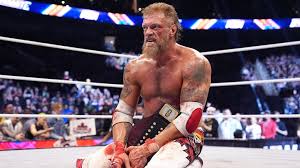 تونى خان يكشف حقيقة إصابة إيدج فى أحد عروض AEW