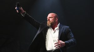 إضافة مواجهة رئيسية فى عرض الرو الإسبوع المقبل