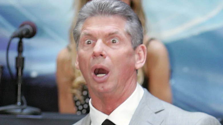 فينس مكمان كان يطرد نجوم من إتحاد WWE لأسباب غريبة