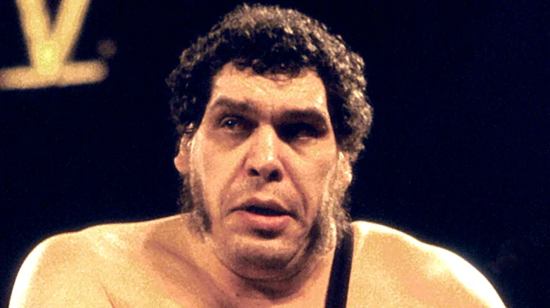 رحلة نادرة كادت أن تنهي مسيرة أسطورة المصارعة أندريا العملاق قبل أن تبدأ