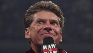 فينس مكمان لا يستسلم يعود بخطة جريئة قد تعيد له السيطرة على WWE