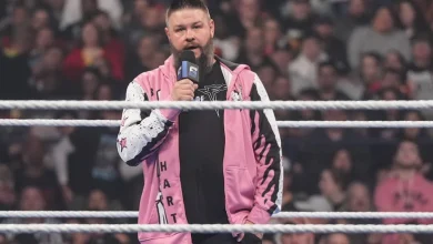 تحديث كبير حول حالة إصابة كيفن أوينز وإمكانية مشاركته في راسلمينيا 42