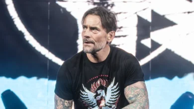 سي إم بانك يقترب من الثأر بعد خيانة بول هيمان في راسلمينيا 41