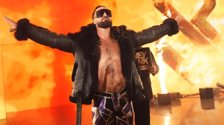 سيث رولينز يتعرض لإصابة خطيرة فى ساترداى نايت مين إيفنيت أمس