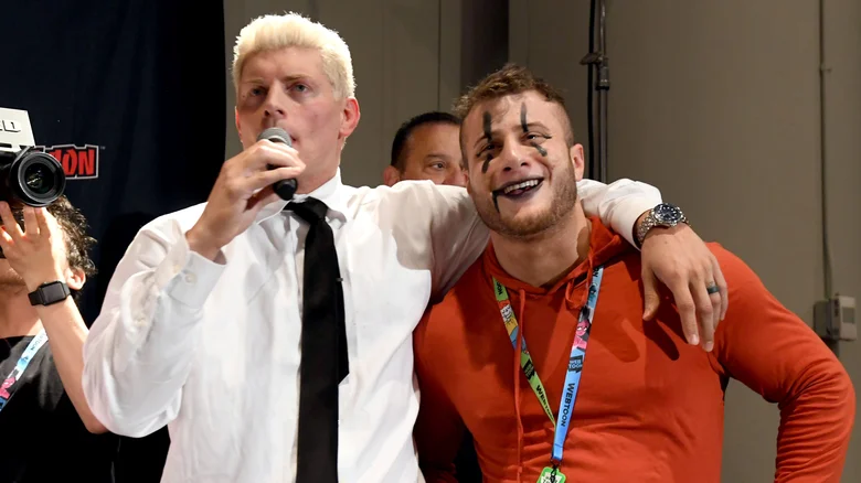 نجوم المصارعة يقتحمون عالم السينما بفيلم جديد يجمع أبطال WWE وAEW