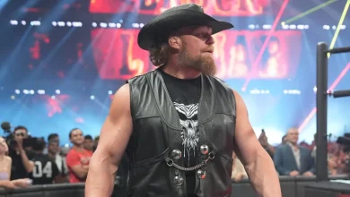 تصريحات تربيل إتش عن حقيقة عودة بروك ليسنر وهجومه على سينا فى سمر سلام