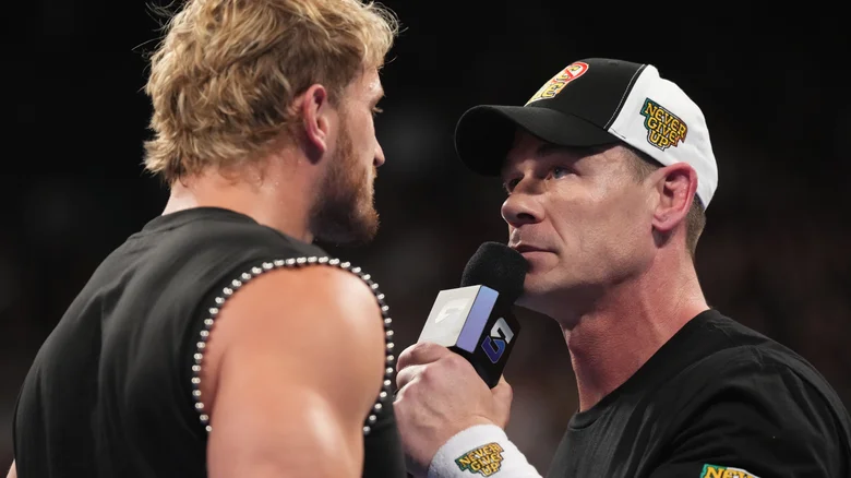 جون سينا يلقن لوغان بول درسا قاسيا قبل نزالهما في كلاش إن باريس 2025