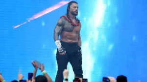 رومان رينز يفاجئ الجميع بظهور ناري ويساعد فريق ذا أوسو من جديد