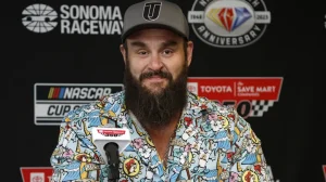 برون سترومان يرد على التصريحات المهينة من بول هيمان