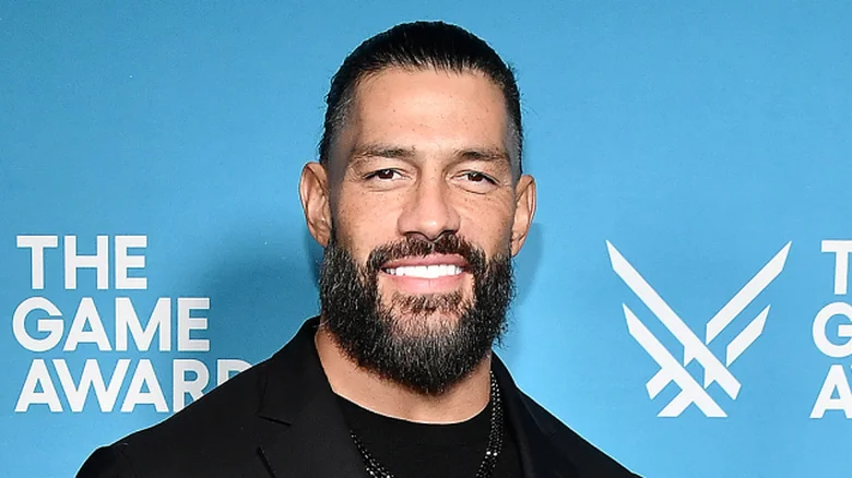 تقرير خلف الكواليس يكشف موعد عودة رومان رينز وخططه المحتملة في عرض راسلمينيا 42