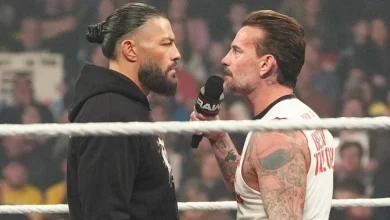 انتقادات قوية لتصريح سي إم بانك تجاه رومان رينز قبل راسلمينيا 42