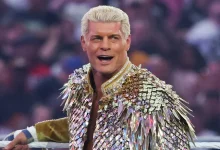 كودى رودز يفجر مفاجأة تغير مسار المصارعة الحرة