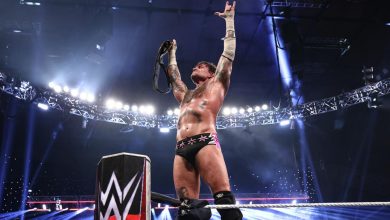 صدمة مدوية: سي إم بانك يعود ببطولة WWE بلا منازع وخطط مثيرة لسمرسلام!