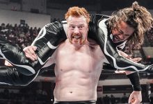بوكر تي يعلق على رحيل شيمس من WWE: "الزمن تغير الآن!"