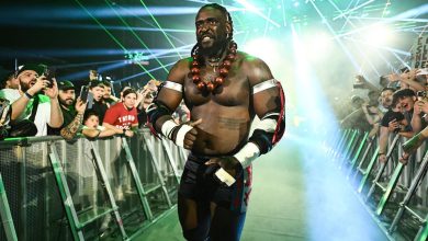 معلق WWE جو تيسيتور يشيد بأوبا فيمي: هل ينهي حقبة بروك ليسنر بعد راسلمينيا؟