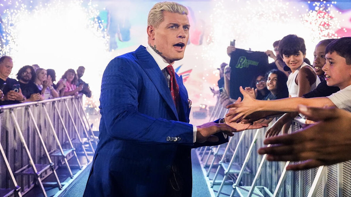نجم WWE يتذكر: كيف جعل كودي رودز نفسه متاحًا للاتحادات المستقلة بعد مغادرته راو
