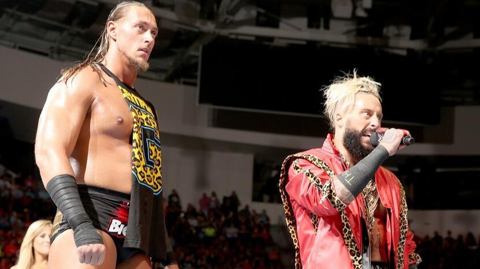 إنزو أموري يكشف عمق صداقته مع بيج بيل ويلمح لعودة محتملة لـ "ذا رياليست جايز" في WWE