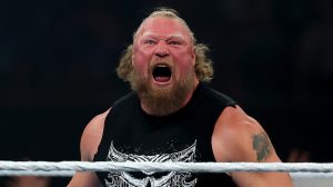 تسريبات WWE تتوقع حضور بروك ليسنر في عرض راسلمينيا 43 رغم إعلان اعتزاله
