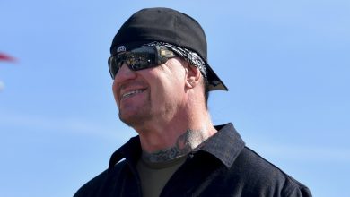 WWE: أسطورة WWE أندرتيكر يودع عالم البودكاست: 'أفضل زيارة طبيب الأسنان على الاستمرار!