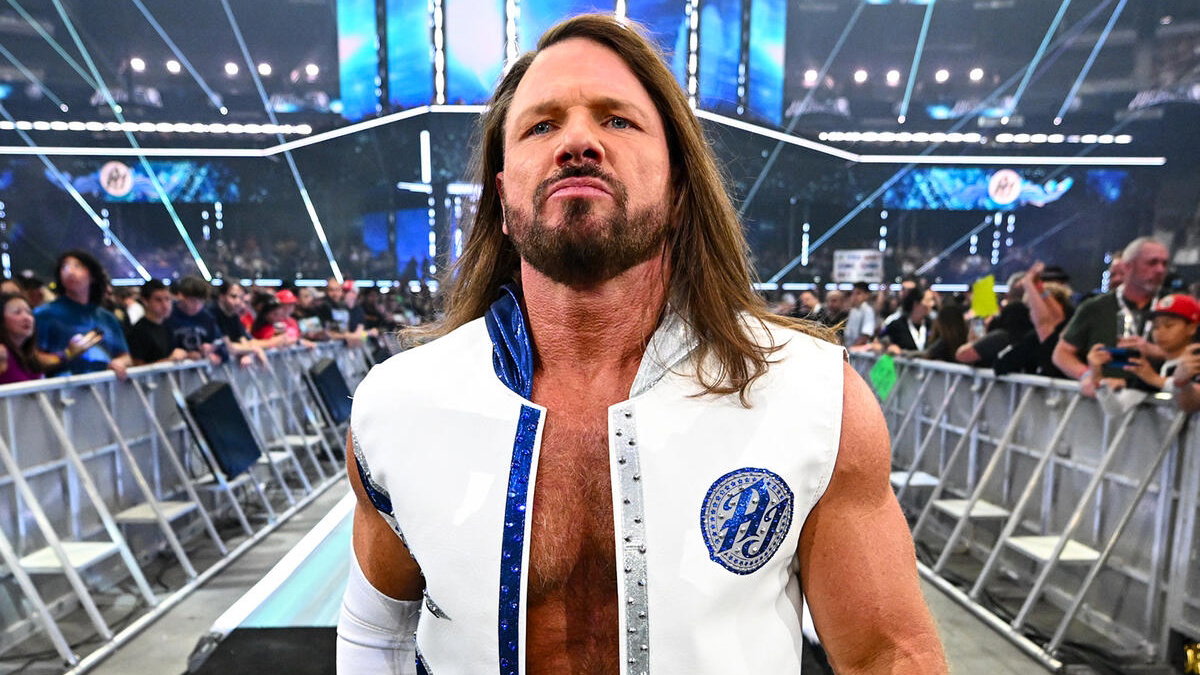 نجم WWE إيه جاي ستايلز يؤكد مشاركته في إنتاج مواجهة مثيرة بعرض إن إكس تي بعد راسلمينيا 38