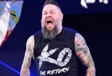 صدمة للجماهير: إصابة كيفين أوفينز في عرض WWE المحلي تثير المخاوف قبل عرض راسلمينيا