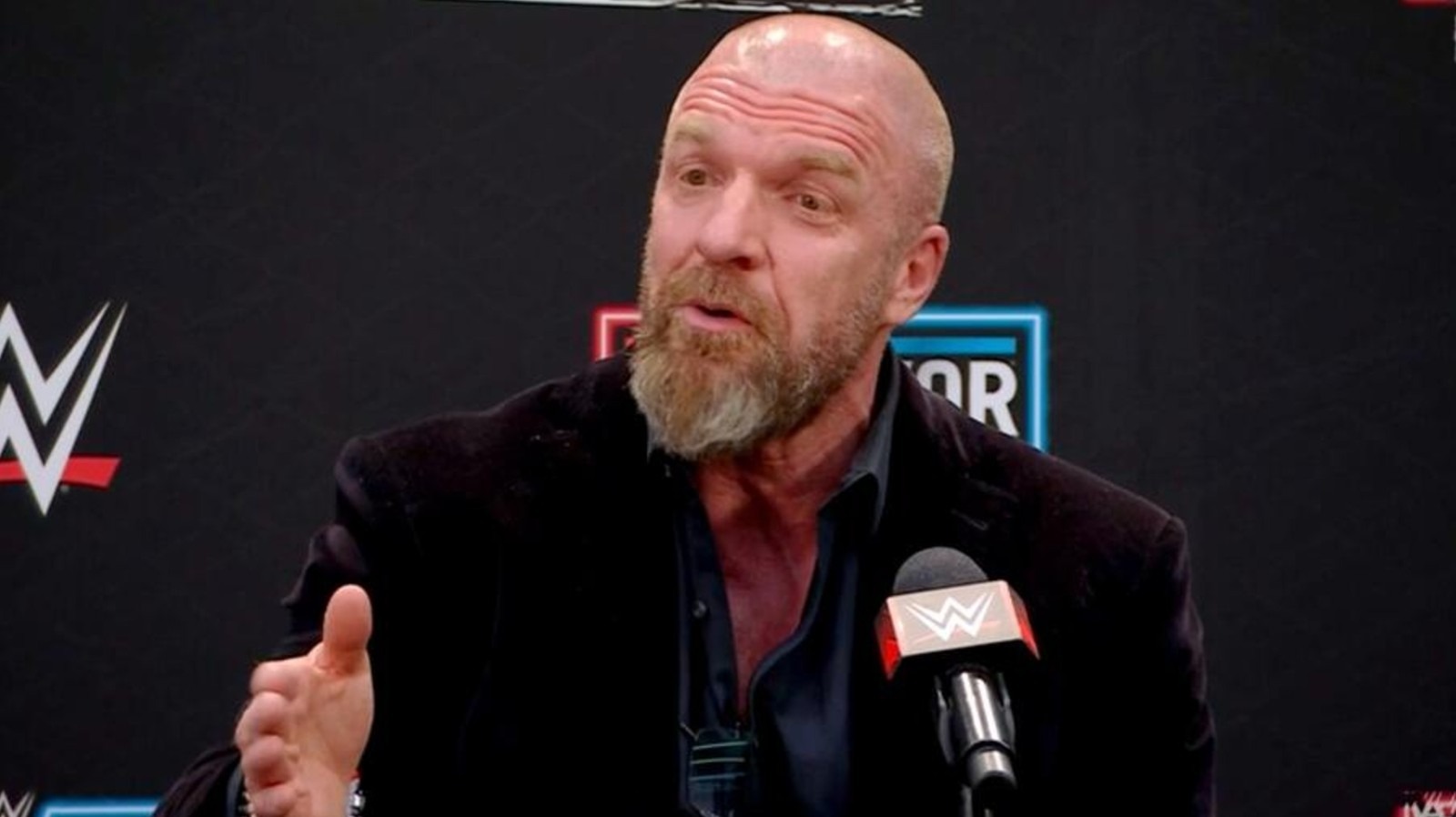 كواليس وتفاصيل جديدة حول خطط WWE لعرض كراون جول وبطولة جون سينا بعد سيرفايفر سيريز