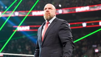 باكلاش: WWE تخطط لاستقطاب نجم دوري البيسبول في عرض راو القادم
