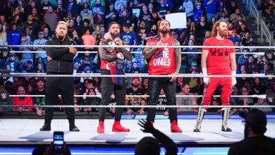 كواليس مثيرة: WWE ألغت اسماً لفريق شهير في عرض راو لهذا السبب