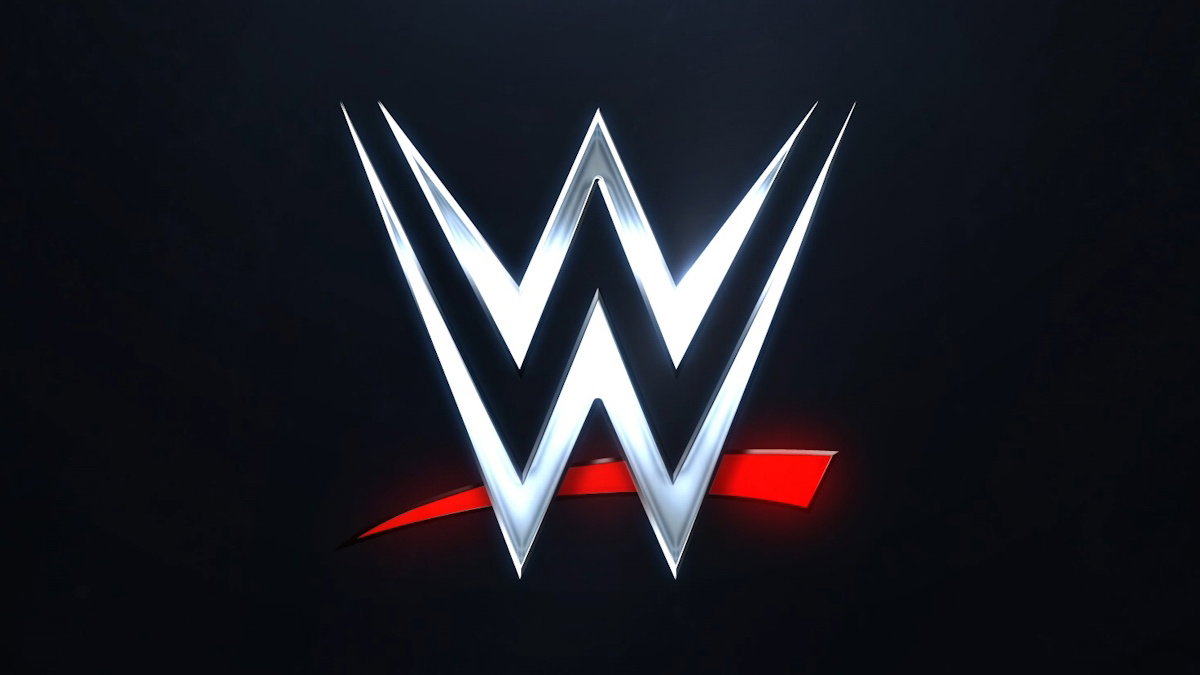 نجم WWE يتلقى صدمة جديدة ويغيب بسبب الإصابة في كواليس عرض سماكداون